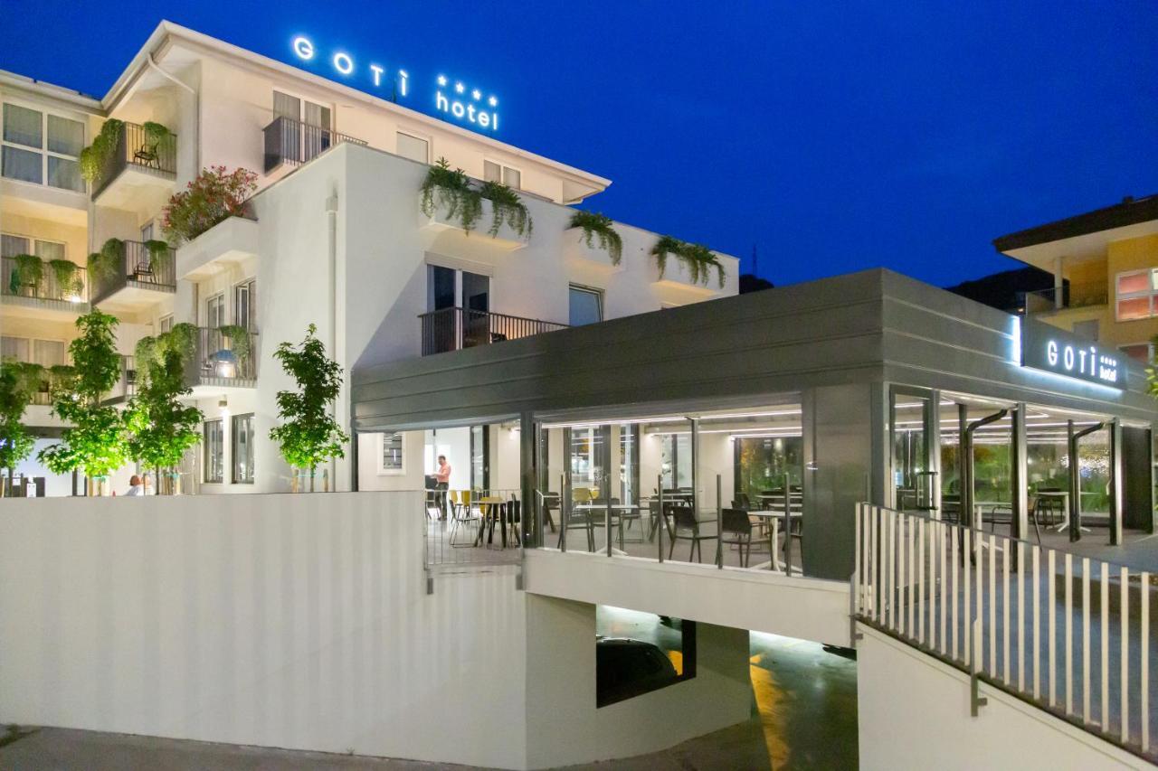 GoTì Hotel Torbole Sul Garda Buitenkant foto